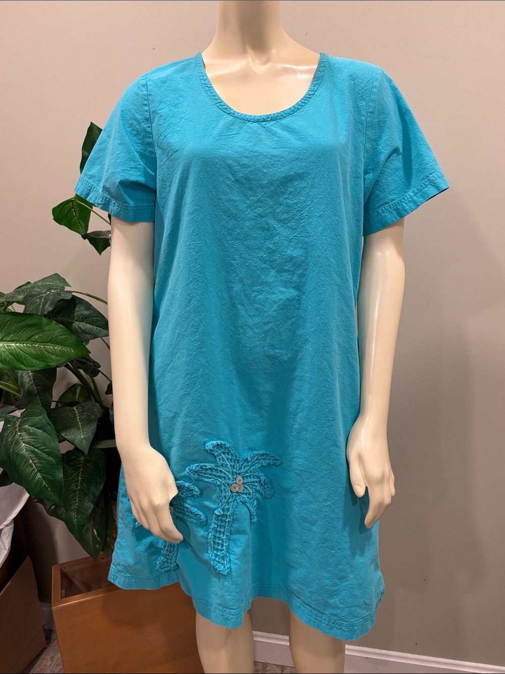 Lulu-B Turquoise Short Sleeve Dress with Fringe Appliqué Palm Trees